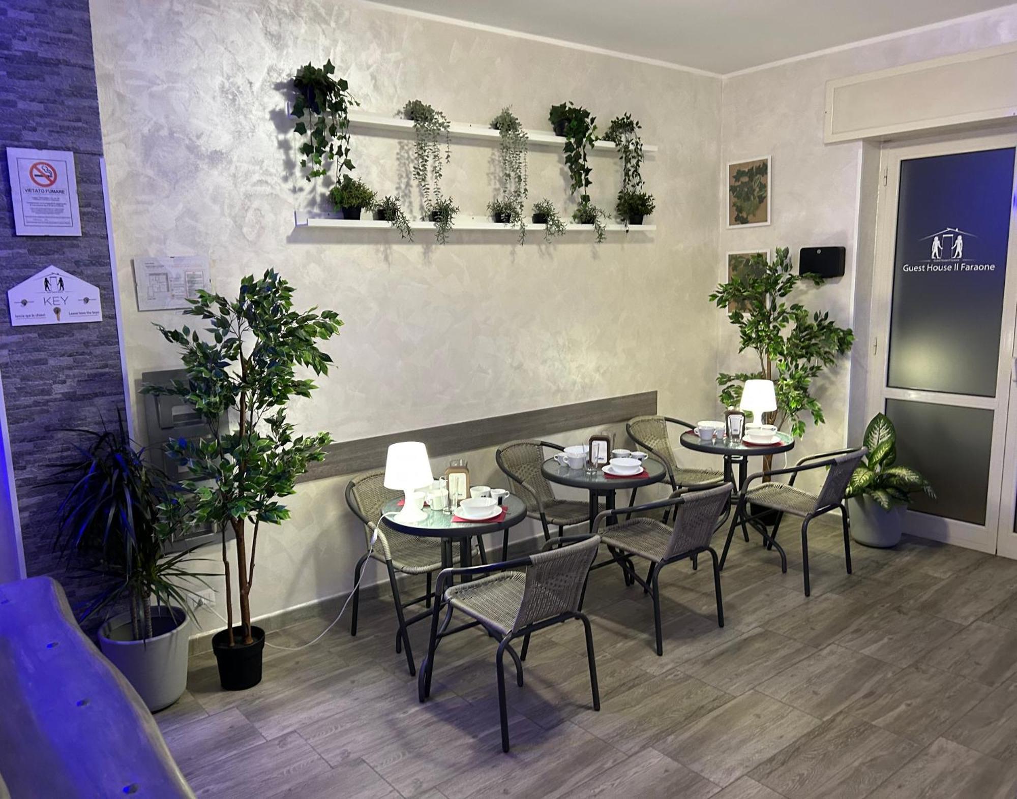 Guest House Il Faraone Fiumicino Exterior photo