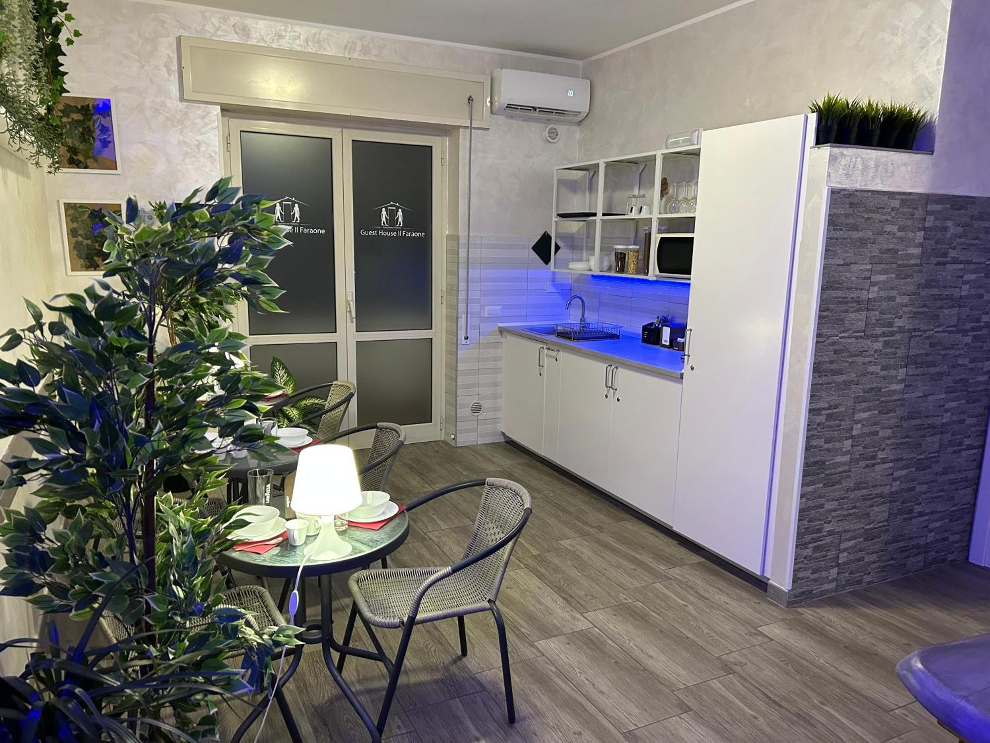 Guest House Il Faraone Fiumicino Exterior photo