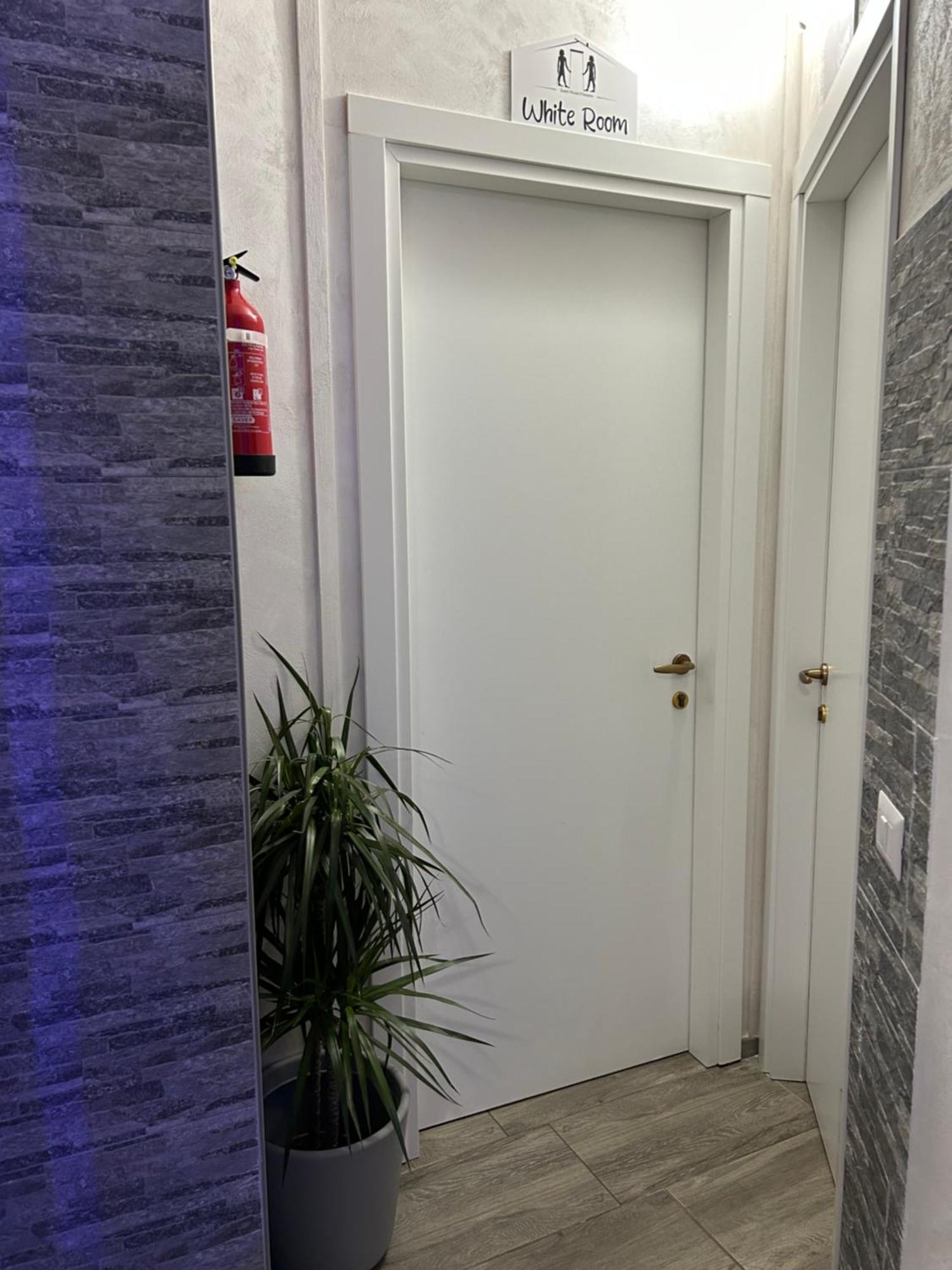 Guest House Il Faraone Fiumicino Exterior photo