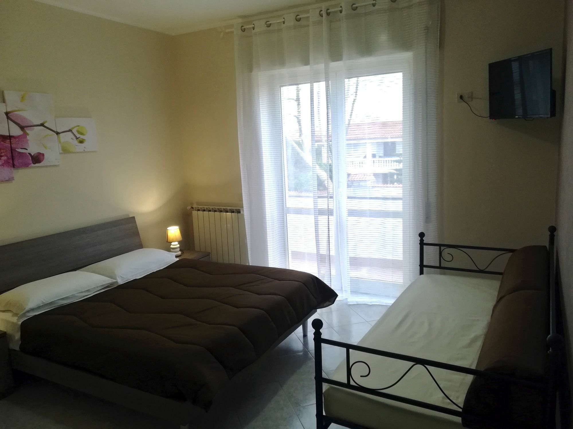 Guest House Il Faraone Fiumicino Exterior photo